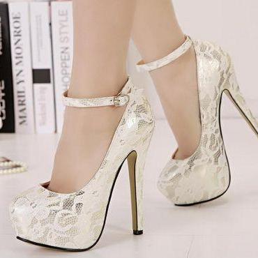 White Floral Lace Round Toe High Heel Stiletto..