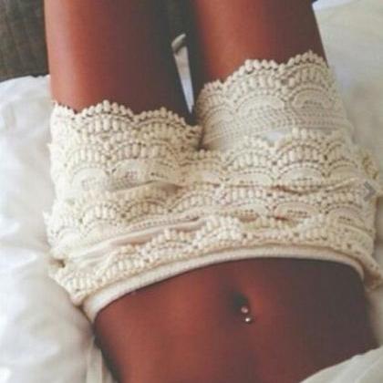 Adorable White Lace Shorts With Elastic Waist