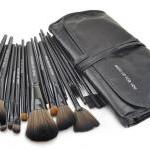 High Quality 18 Pcs Professioal Makeup Brush Set..