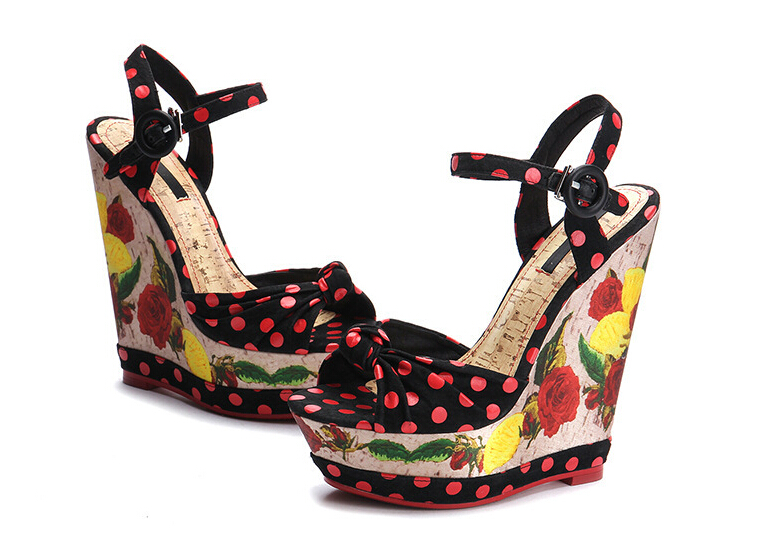 Chic Twisted Bow Design Fashionable Wedge Sandals