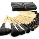 Good Quality 32 Pcs Makeup Brush Kit Makeup Brushes With Leather Case - Wood