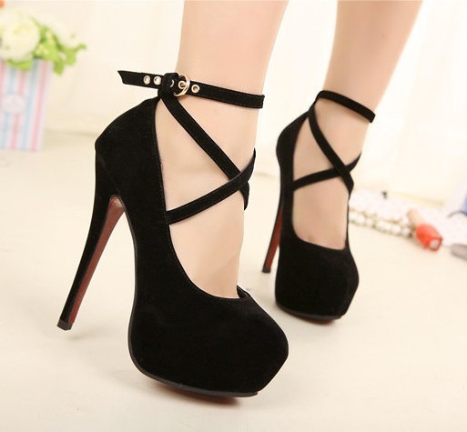 14 cm high heels
