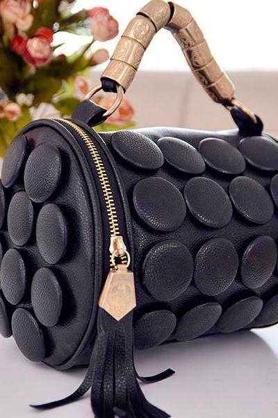 Black Vintage Cute Fashion Messenger Bag Handbag on Luulla